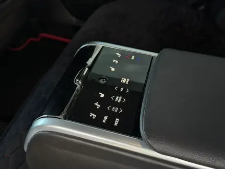 Toyota Camry 2018 года за 14 000 000 тг. в Актау – фото 15