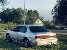 Nissan Maxima, 1995