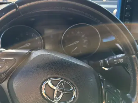 Toyota C-HR 2019 года за 9 000 000 тг. в Алматы – фото 8