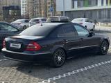 Mercedes-Benz E 350 2005 годаfor5 500 000 тг. в Актау