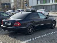 Mercedes-Benz E 350 2005 годаүшін5 500 000 тг. в Актау