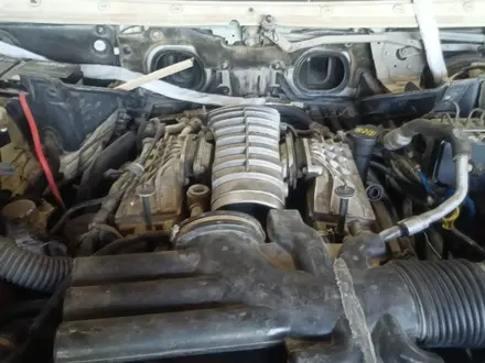 Двигатель мотор 428PS 4.2L на Land Rover Discovery 3 за 1 200 000 тг. в Атырау