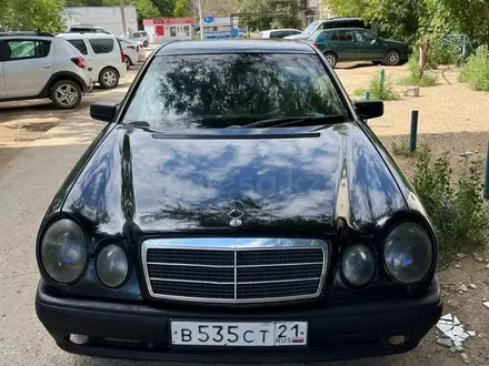 Бампер Mercedes-Benz W210 до рестайлинг Е50 за 35 000 тг. в Костанай – фото 3