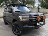 Toyota Land Cruiser 2015 года за 30 500 000 тг. в Костанай