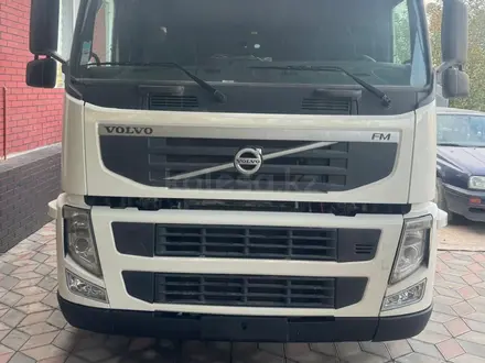 Volvo  FM 2012 года за 13 500 000 тг. в Алматы