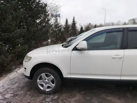 Volkswagen Touareg 2007 года за 5 500 000 тг. в Астана – фото 10