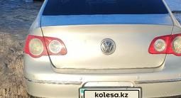 Volkswagen Passat 2006 года за 2 750 000 тг. в Астана – фото 3