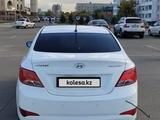 Hyundai Accent 2015 годаүшін6 050 000 тг. в Петропавловск – фото 2