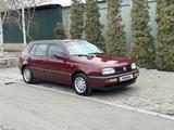 Volkswagen Golf 1993 годаfor2 400 000 тг. в Тараз