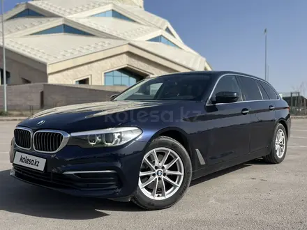 BMW 520 2018 года за 13 300 000 тг. в Астана – фото 13