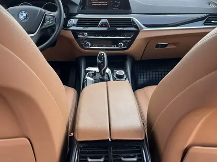 BMW 520 2018 года за 13 300 000 тг. в Астана – фото 15