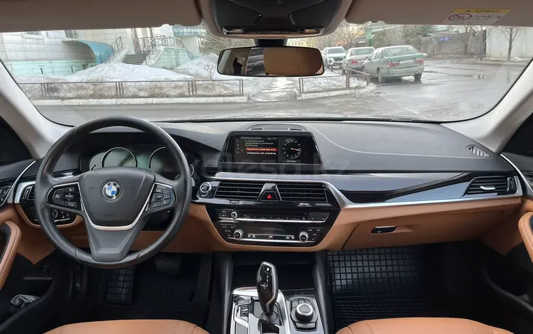 BMW 520 2018 годаүшін13 300 000 тг. в Астана