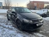 Volkswagen Polo 2011 года за 3 800 000 тг. в Астана – фото 2