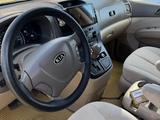 Kia Sedona 2007 годаүшін5 800 000 тг. в Кульсары – фото 4