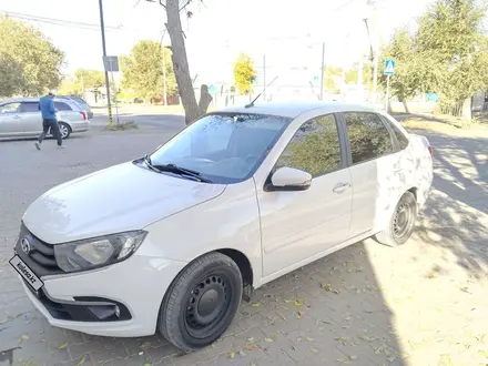 ВАЗ (Lada) Granta 2190 2019 года за 4 300 000 тг. в Актобе – фото 5