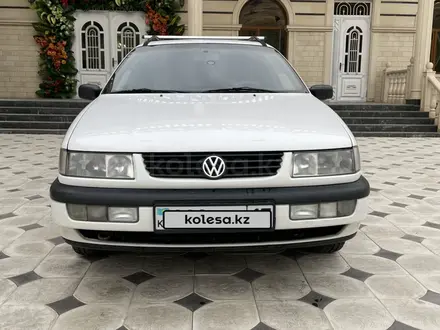 Volkswagen Passat 1995 года за 1 900 000 тг. в Шымкент