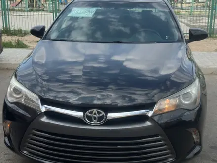 Toyota Camry 2017 года за 6 500 000 тг. в Актау