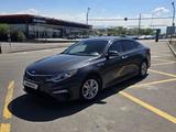 Kia Optima 2018 года за 6 700 000 тг. в Алматы – фото 2