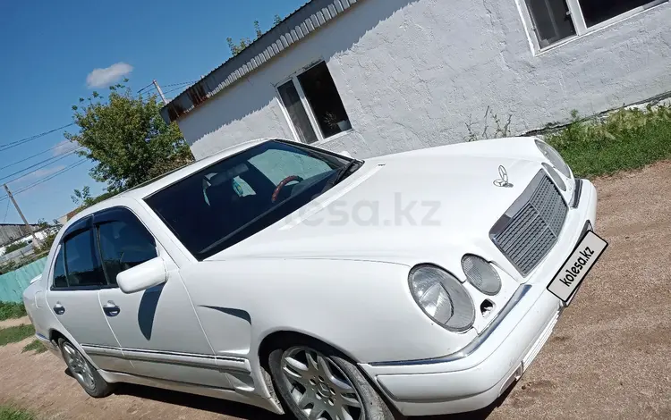 Mercedes-Benz E 200 1996 года за 2 100 000 тг. в Акколь (Аккольский р-н)