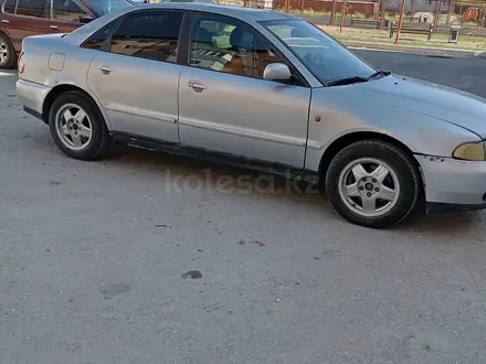 Audi A4 1998 года за 1 200 000 тг. в Тараз – фото 3