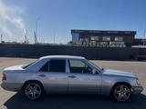 Mercedes-Benz E 220 1994 года за 2 400 000 тг. в Балхаш