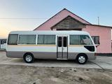 Toyota  Coaster 2011 года за 11 200 000 тг. в Атырау