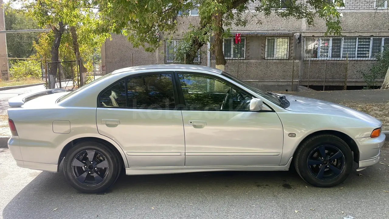 Mitsubishi Galant, 1999