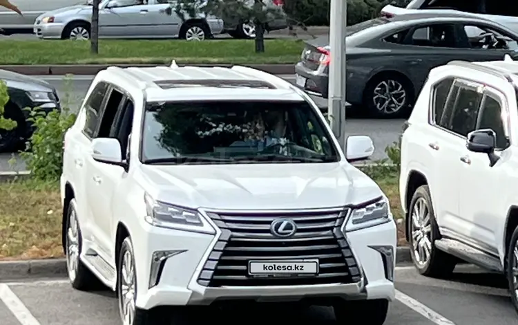 Lexus LX 570 2016 годаүшін36 000 000 тг. в Алматы