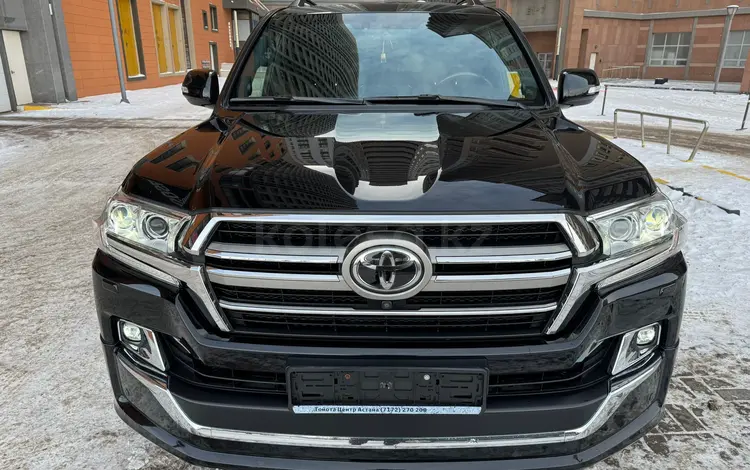 Toyota Land Cruiser 2019 года за 39 950 000 тг. в Астана