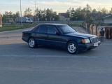 Mercedes-Benz E 200 1990 года за 1 200 000 тг. в Павлодар