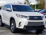 Toyota Highlander 2018 года за 5 500 000 тг. в Алматы