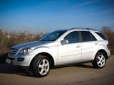 Mercedes-Benz ML 350 2007 годаүшін7 500 000 тг. в Алматы – фото 2