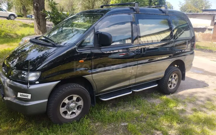 Mitsubishi Delica 1998 годаүшін6 700 000 тг. в Алматы