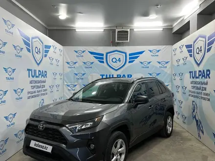 Toyota RAV4 2021 года за 16 990 000 тг. в Тараз – фото 2