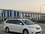 Toyota Sienna 2016 года за 13 000 000 тг. в Жанаозен