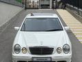Mercedes-Benz E 320 2002 года за 7 300 000 тг. в Шымкент