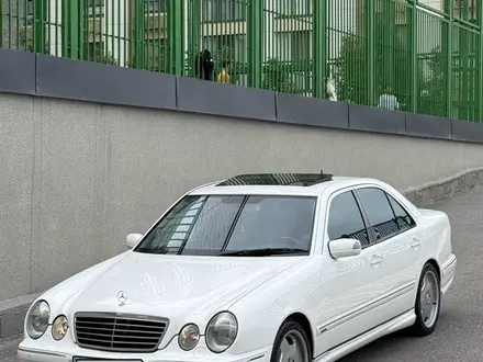 Mercedes-Benz E 320 2002 года за 7 300 000 тг. в Шымкент – фото 2