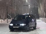 Volkswagen Sharan 1996 годаүшін1 700 000 тг. в Павлодар