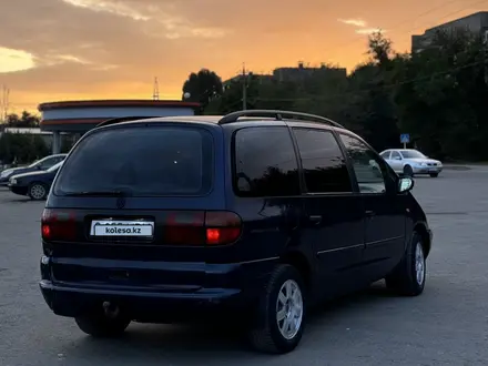 Volkswagen Sharan 1996 года за 1 900 000 тг. в Павлодар – фото 5