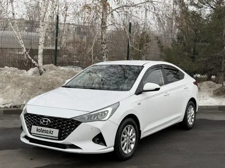 Hyundai Accent 2021 года за 8 200 000 тг. в Алматы – фото 2