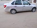 ВАЗ (Lada) Granta 2190 2013 годаүшін1 300 000 тг. в Атырау – фото 2