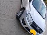 ВАЗ (Lada) Granta 2190 2013 годаүшін1 300 000 тг. в Атырау – фото 4