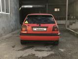 Volkswagen Golf 1995 года за 1 600 000 тг. в Шымкент – фото 2