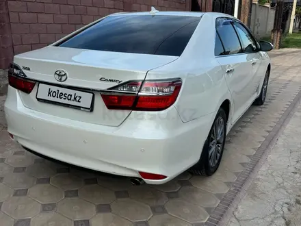 Toyota Camry 2016 года за 11 800 000 тг. в Шымкент – фото 6