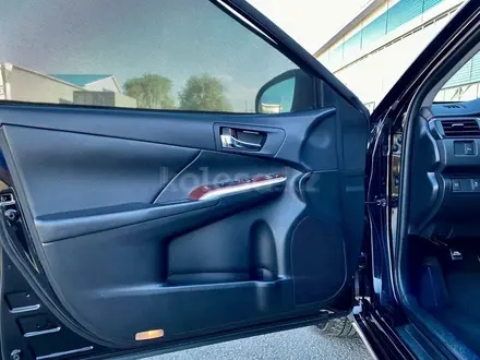 Toyota Camry 2013 года за 10 000 000 тг. в Костанай – фото 16