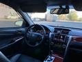 Toyota Camry 2013 года за 10 000 000 тг. в Костанай – фото 22