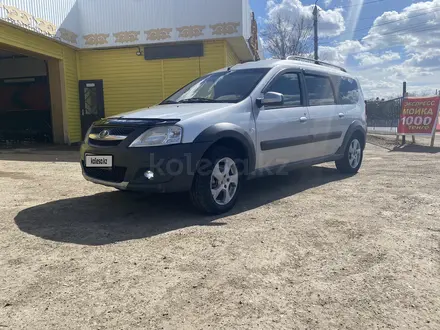 ВАЗ (Lada) Largus Cross 2018 года за 4 600 000 тг. в Атырау – фото 2