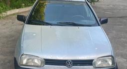 Volkswagen Golf 1994 года за 950 000 тг. в Есик