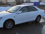 Toyota Camry 2004 года за 3 800 000 тг. в Есик