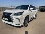 Lexus LX 570 2018 годаfor47 000 000 тг. в Алматы